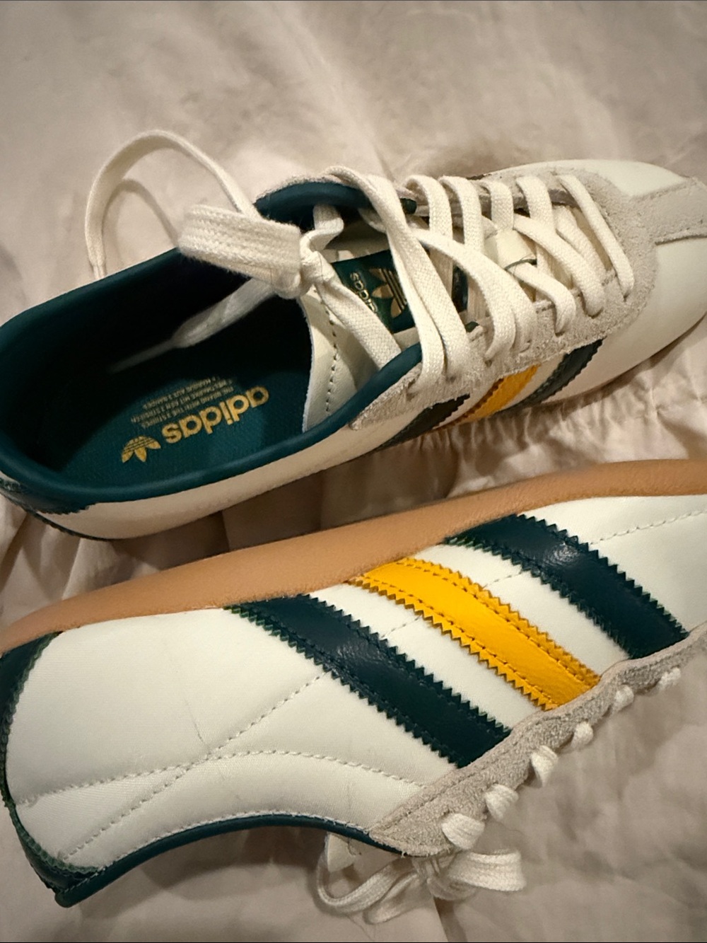 Adidas TOKYO Sneakers - Picture 3 of 6